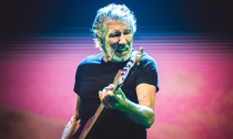 Roger Waters’dan Brezilya’nın Yeni Faşist Başkanına Son Salvo